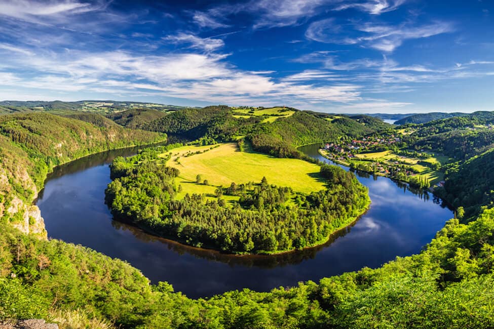 River horseshoe bend