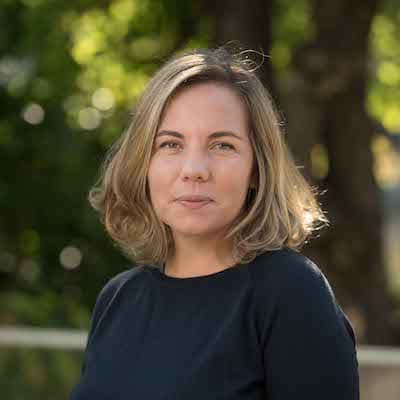 Dr. Jess Schulschenk